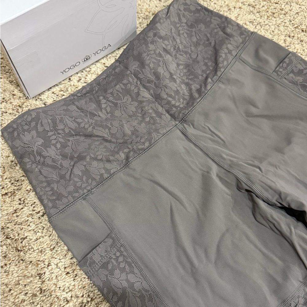 NEW Yogo Yoga Queens Leggings For Women XL-Gray Lace Accents-Multiple Avail.